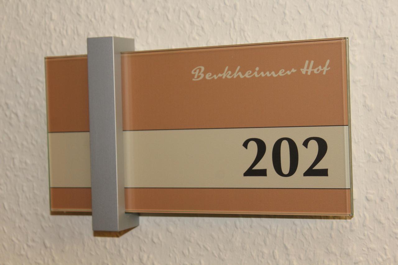 Hotel Berkheimer Hof Esslingen am Neckar Bagian luar foto